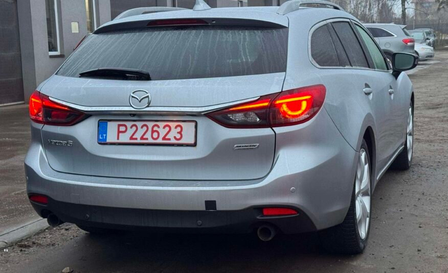 Mazda 6