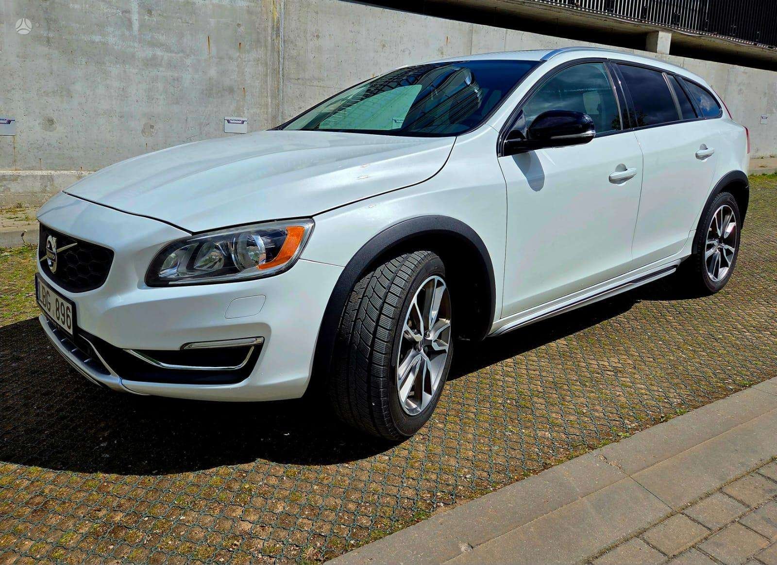 Volvo V60 Cross Country