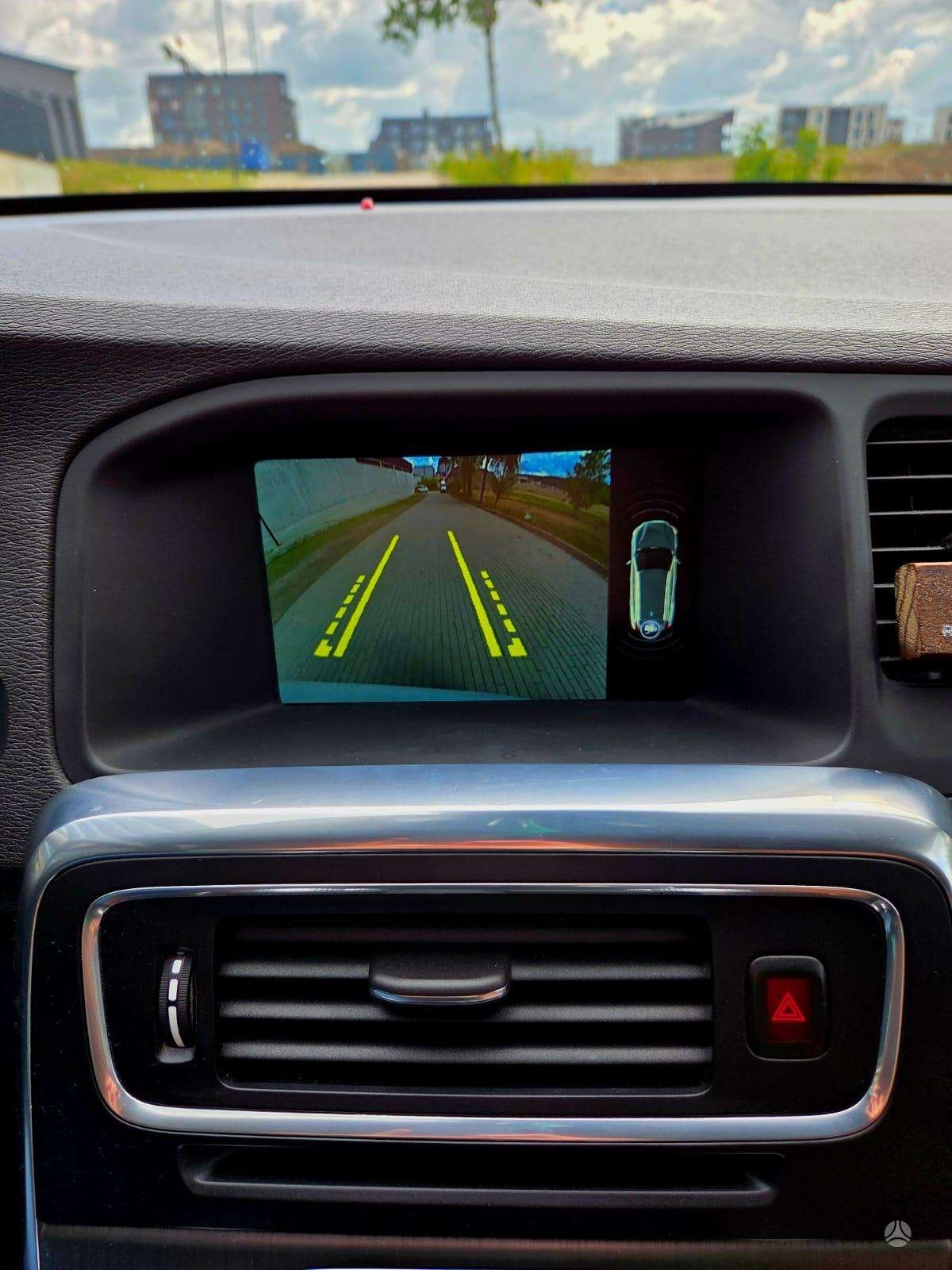 Volvo V60 Cross Country