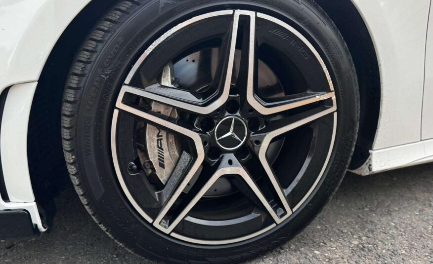 Mercedes-Benz A35 AMG