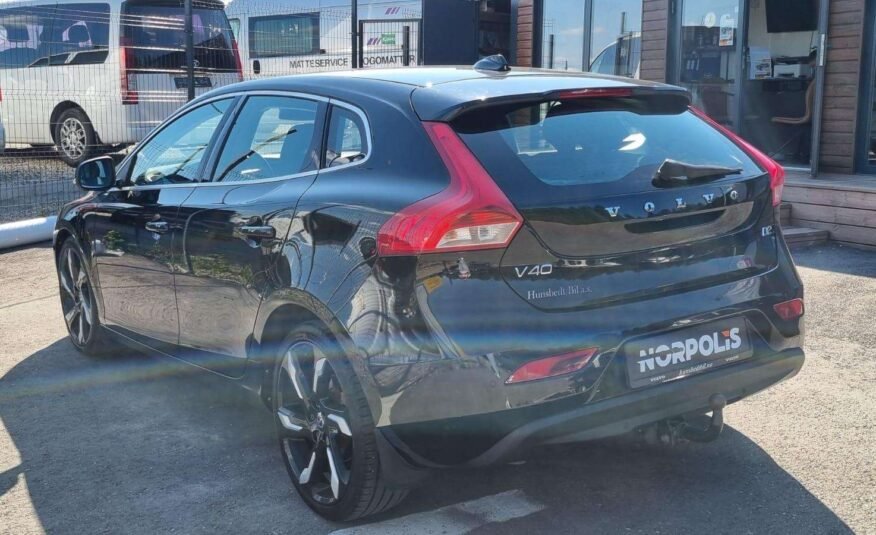 Volvo V40