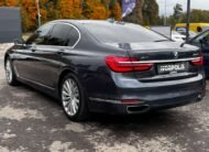 BMW 730