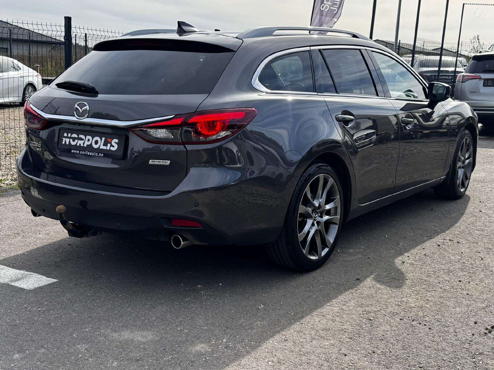 Mazda 6