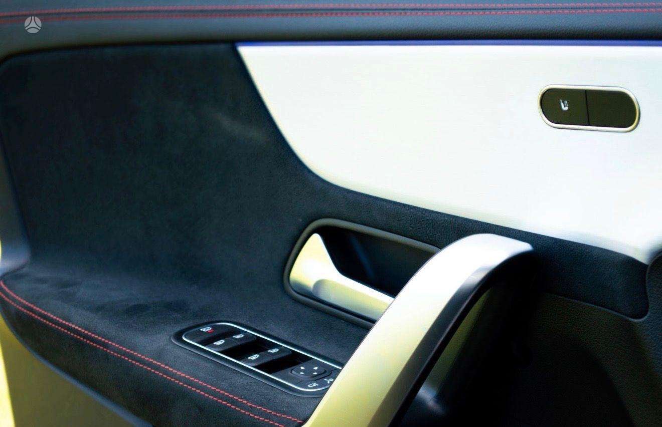 Mercedes-Benz CLA200