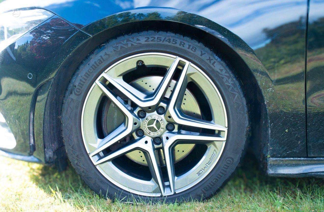 Mercedes-Benz CLA200