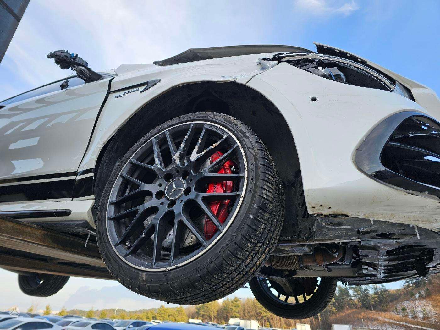 Mercedes-Benz CLA45 AMG