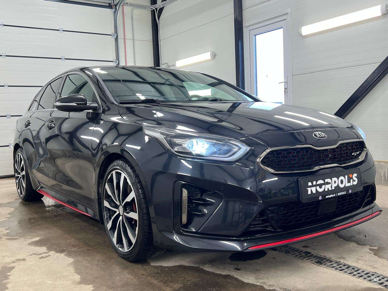 Kia ProCeed