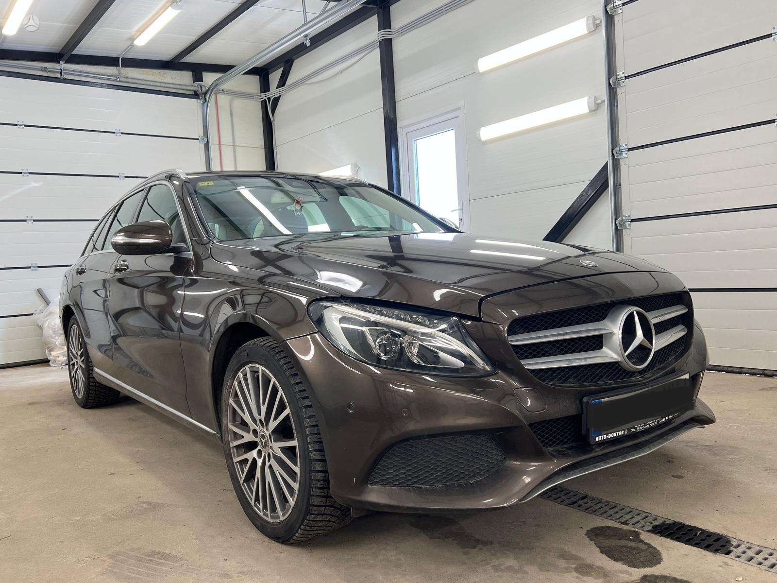 Mercedes-Benz C250
