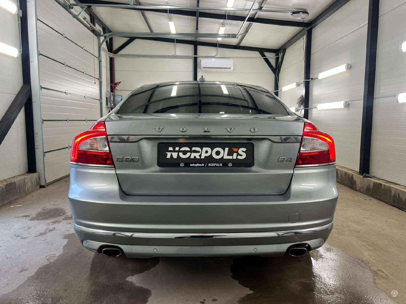 Volvo S80