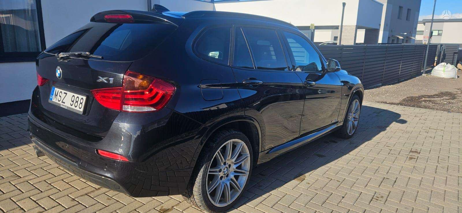 BMW X1