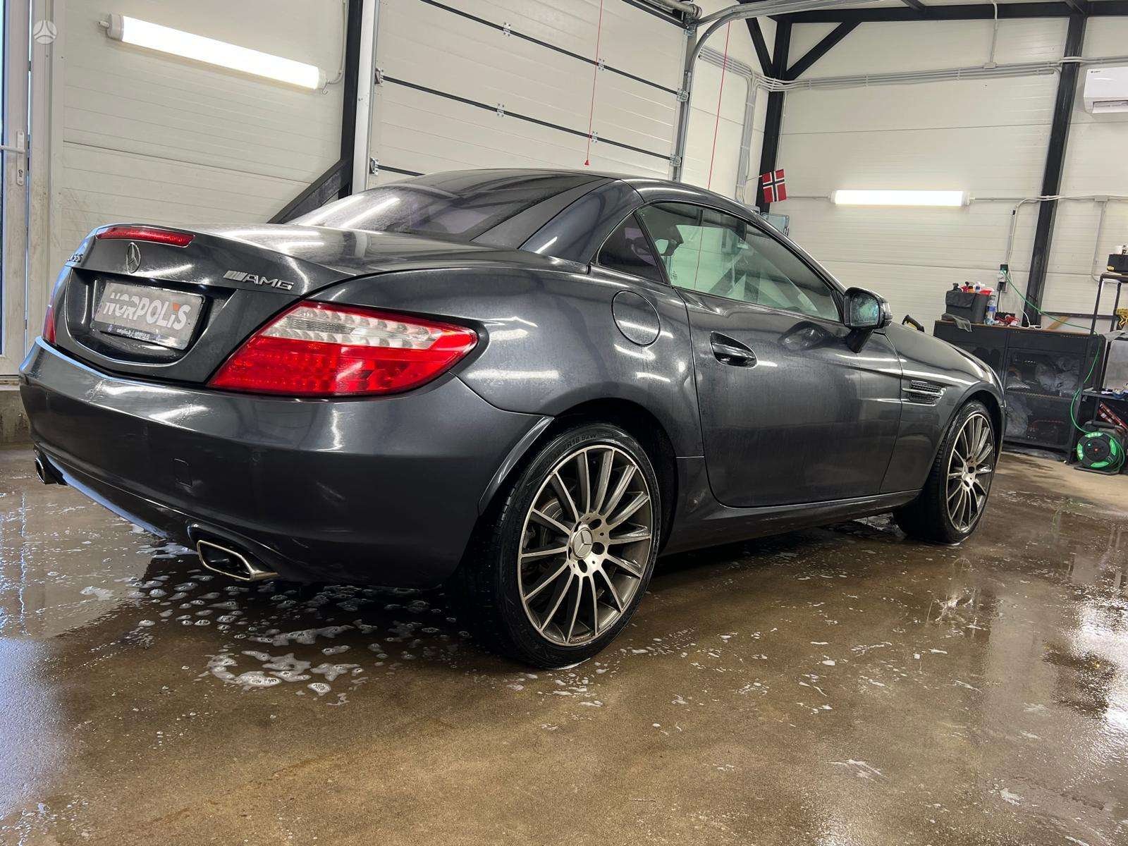 Mercedes-Benz SLK200