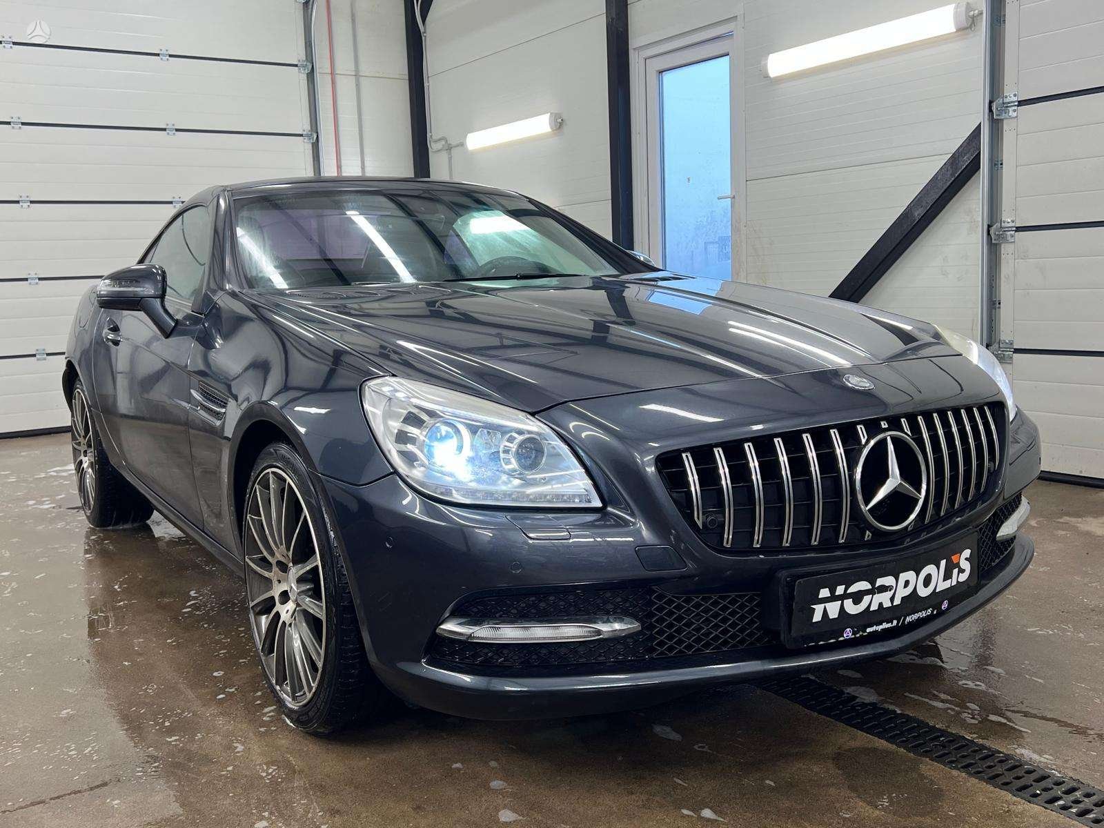 Mercedes-Benz SLK200