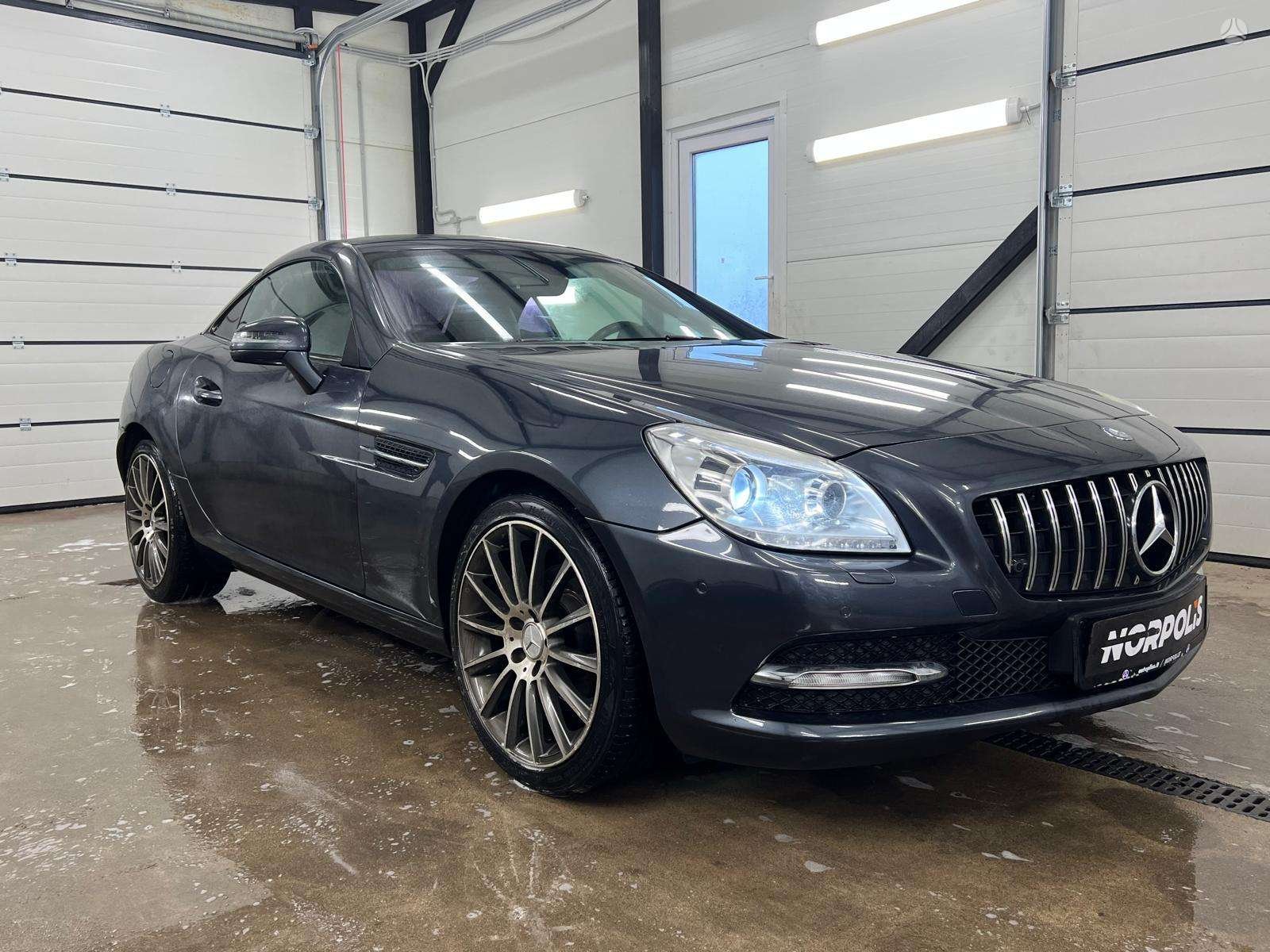 Mercedes-Benz SLK200